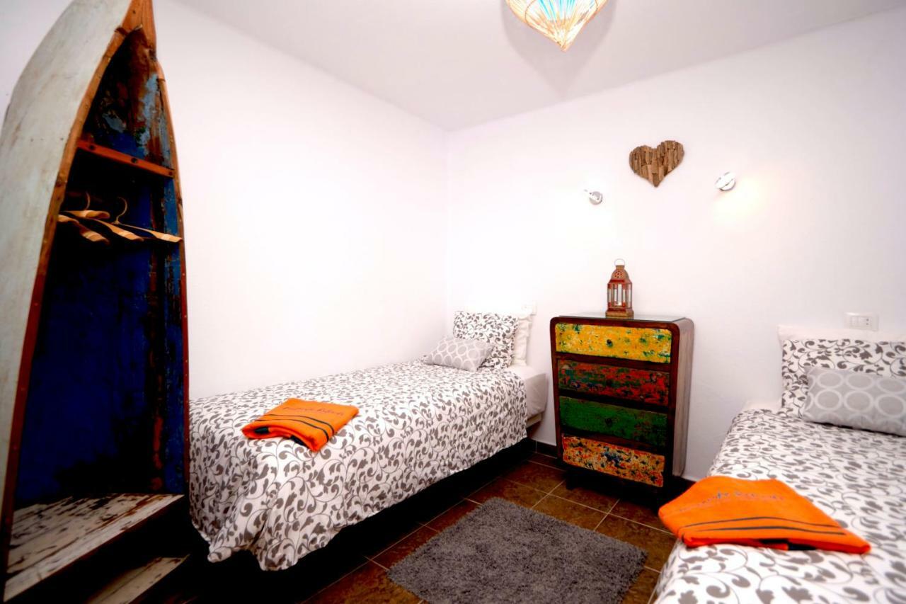 Casa Margarita - Shared Pool - Close To Seafront Promenade Punta Mujeres Dış mekan fotoğraf