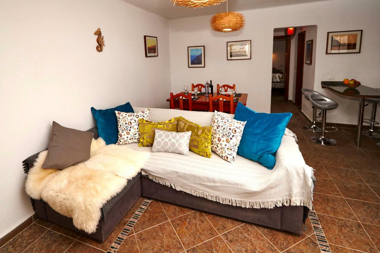 Casa Margarita - Shared Pool - Close To Seafront Promenade Punta Mujeres Dış mekan fotoğraf